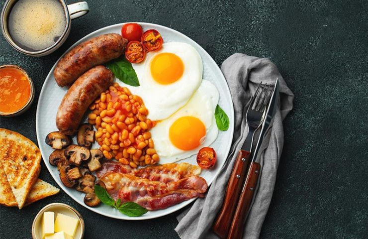 Full english breakfast with Bacon by the Box ingredients